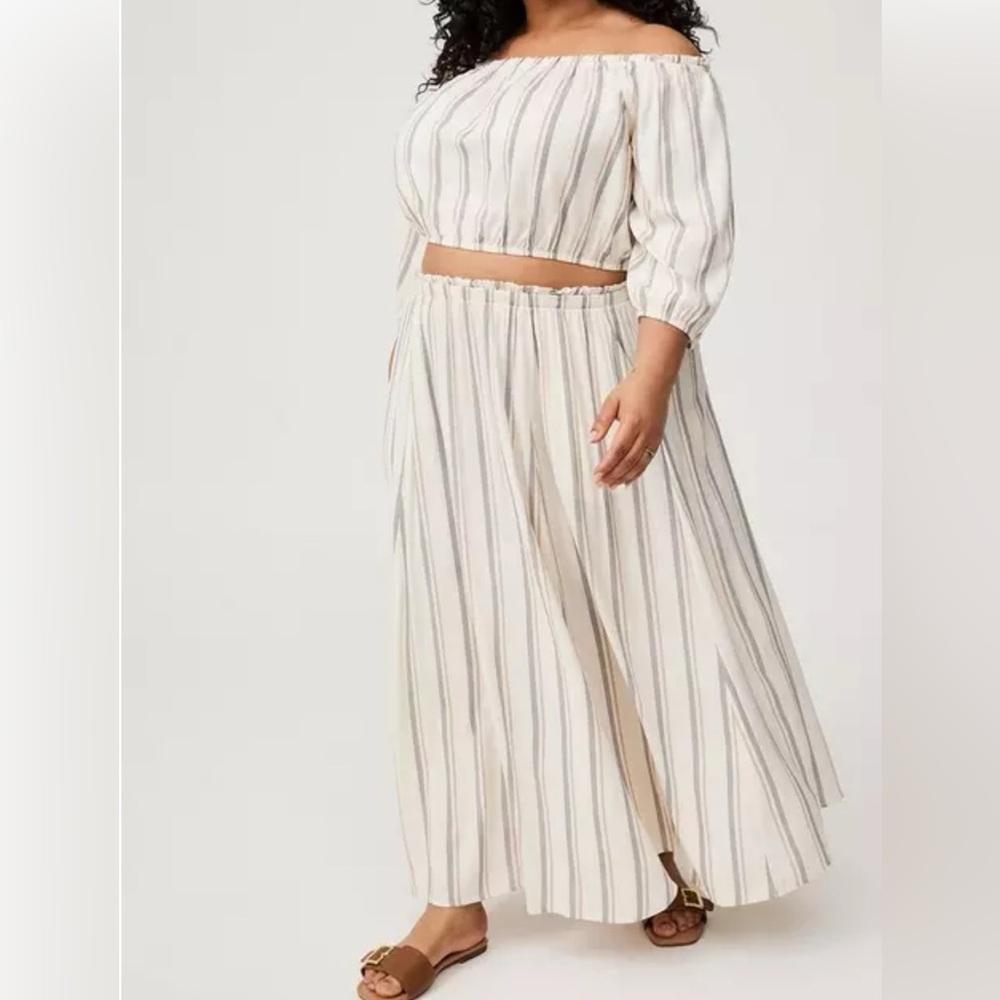 Torrid Skirt Set